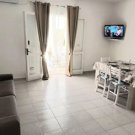50m Dal Mare Caraibico Apartmán